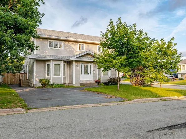 1 Rideau Place, Mount Pearl, NL A1N4C1