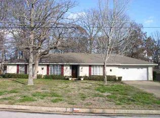 2800 Fleetwood Dr, Longview, TX 75605
