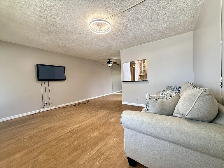 141 Northampton St #141-G — Photo 2