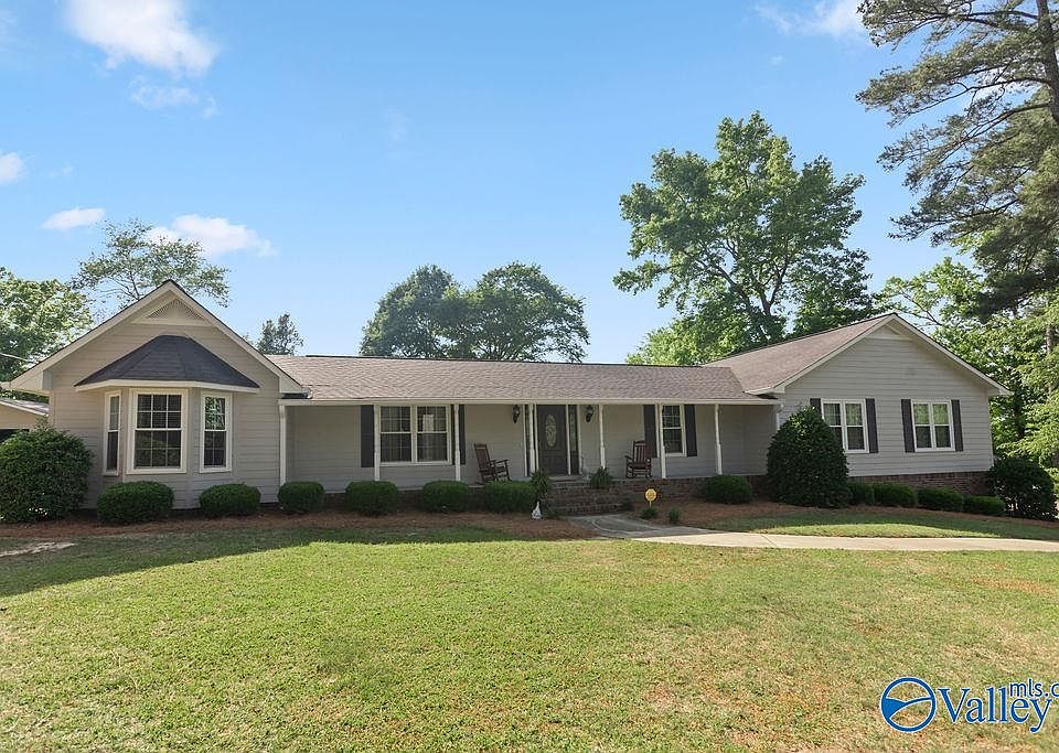 1st image of 6240 Sloan Dr