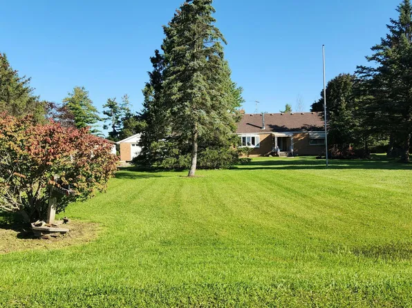 27227 Dayton Rd, Richmond, MI 48062