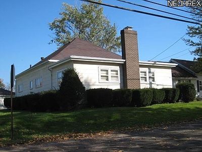 3rd image of 1520 Wyoming Ave