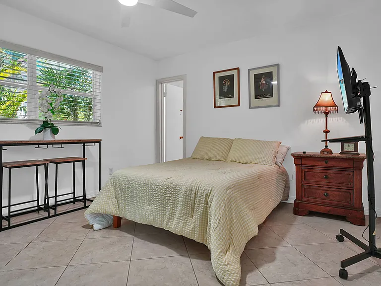 6620 SW 144th St — Photo 11