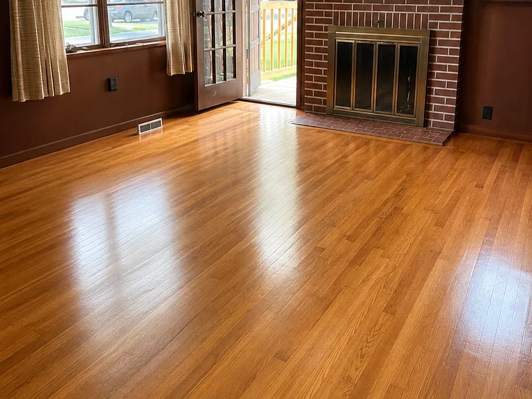54 Oak Ave — Photo 2