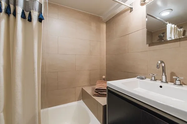 Sold by Harmonycity Corp. | media 51