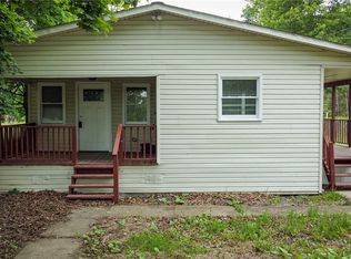 1975 Oneida Valley Rd, Karns City, PA 16041