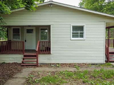 1975 Oneida Valley Rd, Karns City, PA, 16041