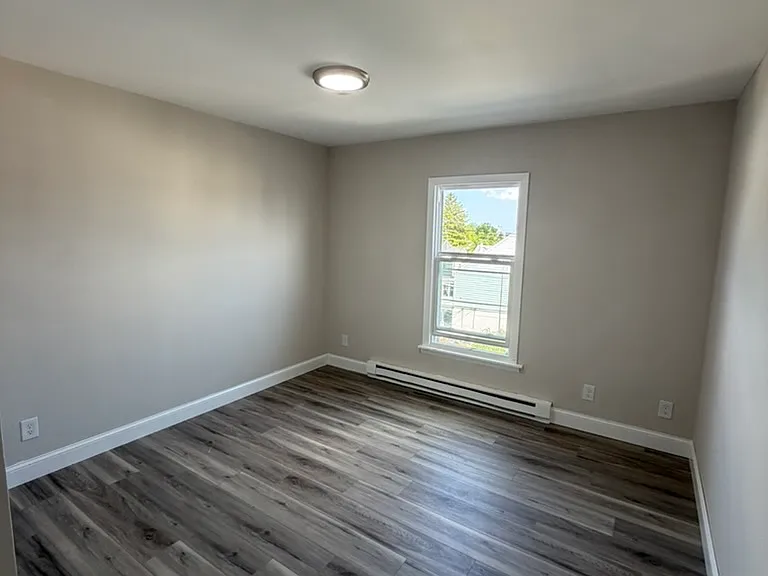 11 laurel St Paterson, NJ 07522 — Photo 6