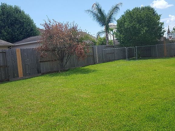 4th image of 2337 Pine Brook Dr