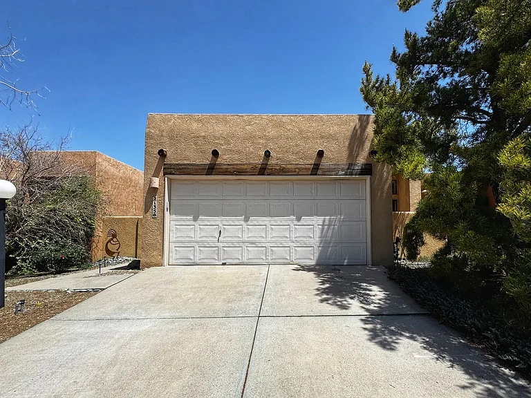 2135 Coyote Willow Ave NE — Photo 1