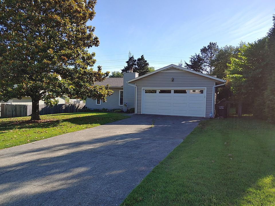 1st image of 1729 Campfire Dr #1