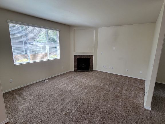 3rd image of 5235 55th Ave SE