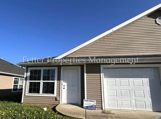 1350 Old Plank Rd, Newburgh, IN 47630