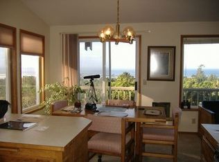 2022 NW Pine Crest Way, Waldport, OR 97394