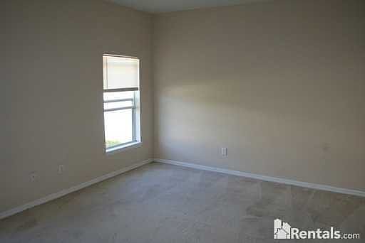 5th image of 320 Appaloosa Ct