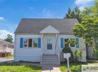 10 Harrison St, Sayreville, NJ 08872