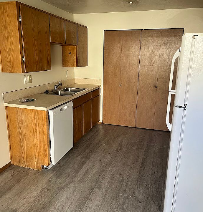 Lomax Townhomes 687 Lomax St Idaho Falls ID Zillow