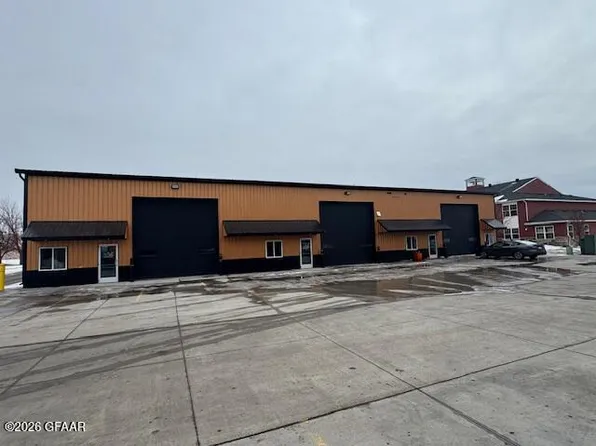 3451 S 31st St Suite 1-2-3, Grand Forks, ND 58201