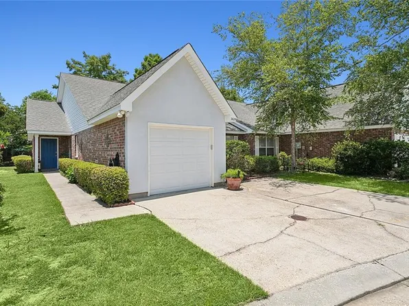 2629 Rebecca Ln, Mandeville, LA 70448