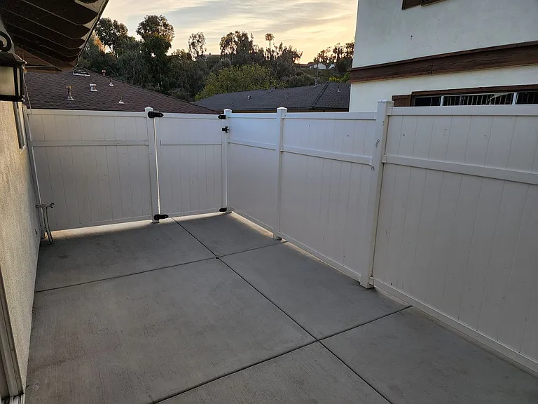 2654 Farel St — Photo 7