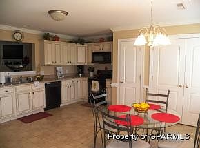 3rd image of 1900 A Cambria Dr