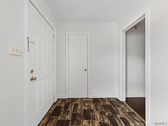 5th image of 4611 Highpoint Dr
