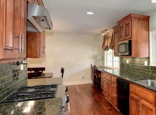 3244 Windsor Dr, Sacramento, CA 95864