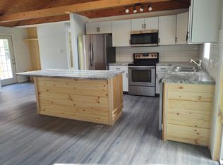 15838 W Clear Lake Rd APT A, Buchanan, MI 49107