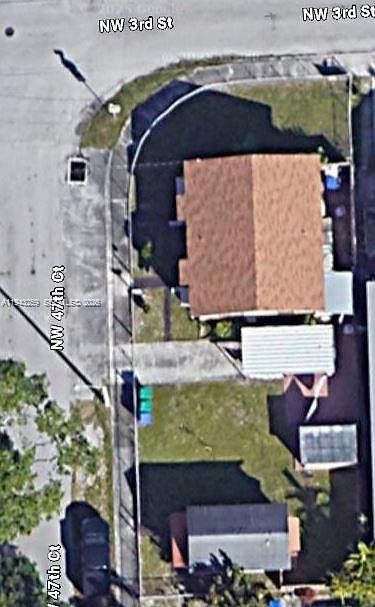 1st image of 277 NW 47th Ct