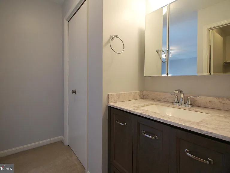 3186 Cantrell Ln — Photo 17