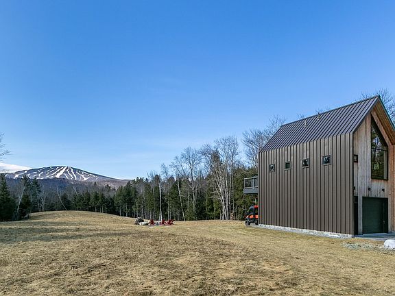 3rd image of 109 Winhall Hollow Road