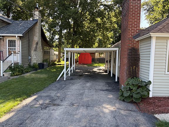 2nd image of 9708 Arthur Rd