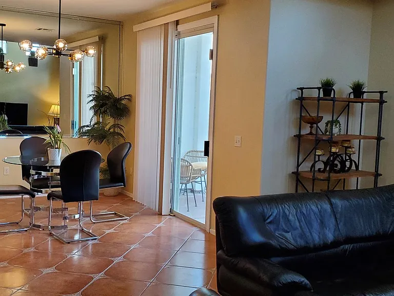 Villa Ariel Ln — Photo 14