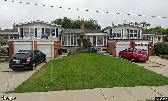 1st image of 8905 Robin Dr
