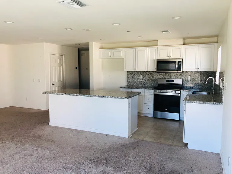 32273 Wild West Ct — Photo 5