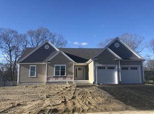 24 Colonial Way, North Attleboro, MA 02703