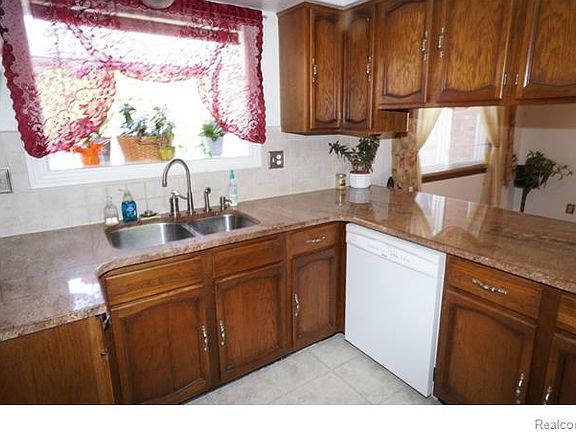 5th image of 11534 Rickman Dr