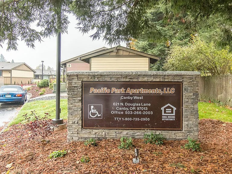 621 N Douglas Ln #621 — Photo 10