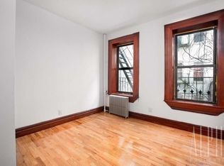 114 E 4th St APT 5, New York, NY 10003