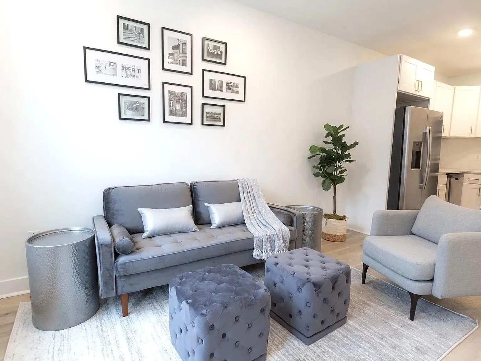 Beautiful Two-Bedroom/Two-Bathroom Apartment Home with Community Workspace Minutes Away! — Photo 3