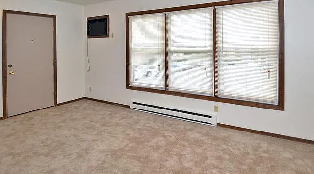 Woodfield Circle — Photo 25