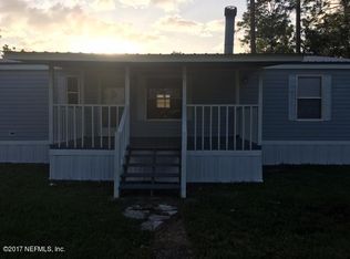 4057 Wolfe Dr, Macclenny, FL 32063