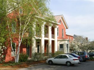 326 College St #11, Burlington, VT 05401