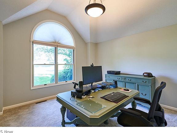 4th image of 16200 Ceile Cir