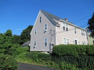 46 S Main St, Uxbridge, MA 01569