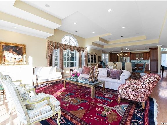 3rd image of 374 Altessa Blvd #374