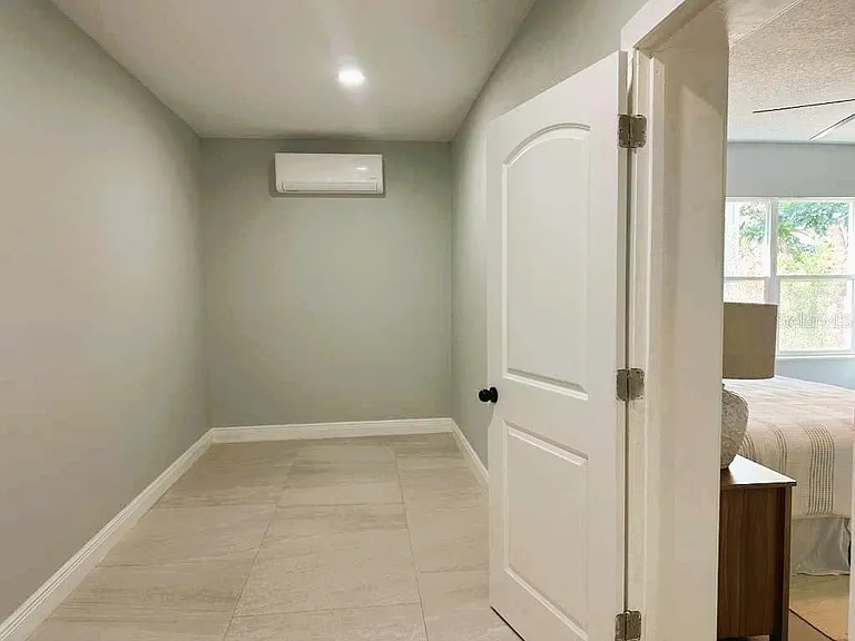 358 Cherokee Ave — Photo 26