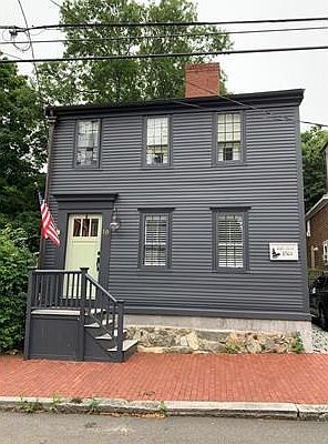 1st image of 19 Kent St