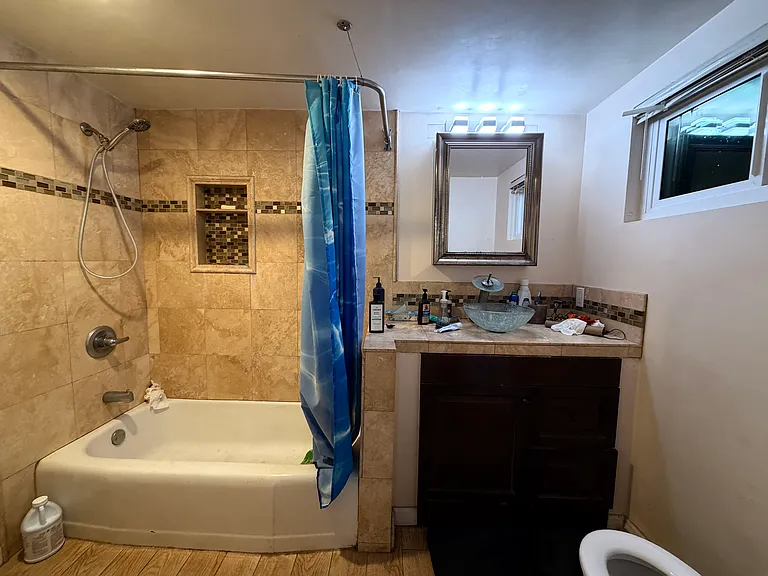 22751 Miranda St — Photo 3