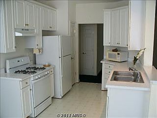 3rd image of 1302 Scottsdale Dr Unit 167